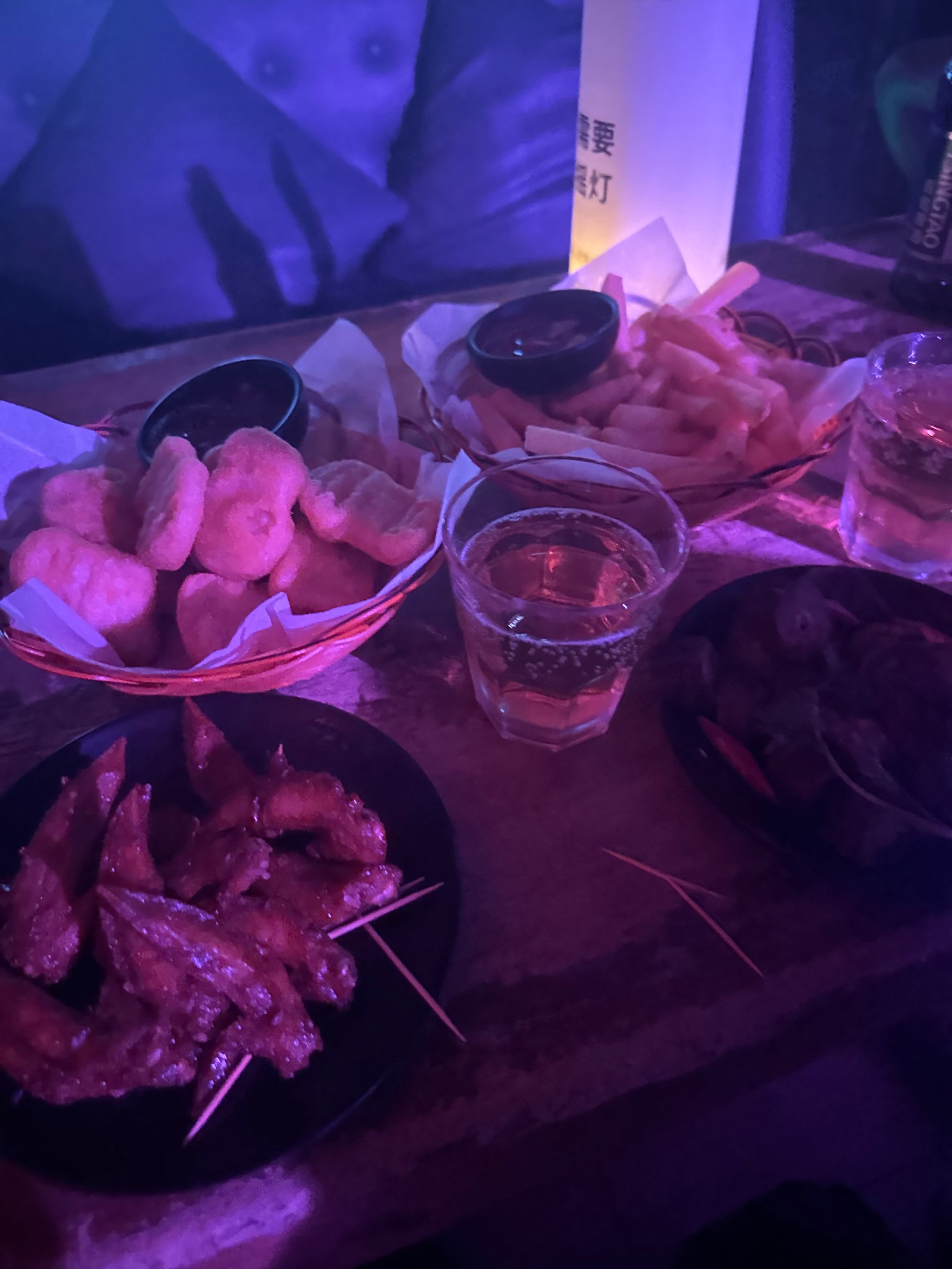 玉溪商务ktv哪里好玩推荐-华宁县ktv预定